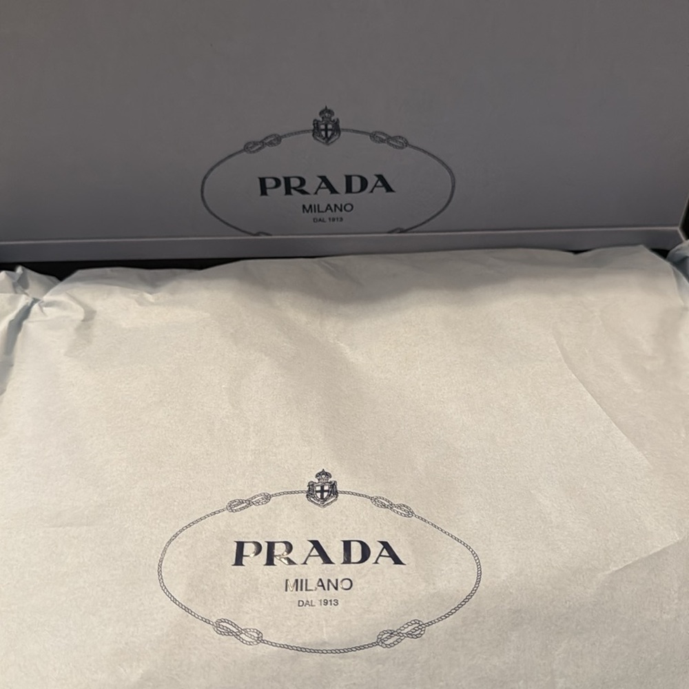 Authentic Prada Monolith brushed leather loafers - Picture 3 of 6